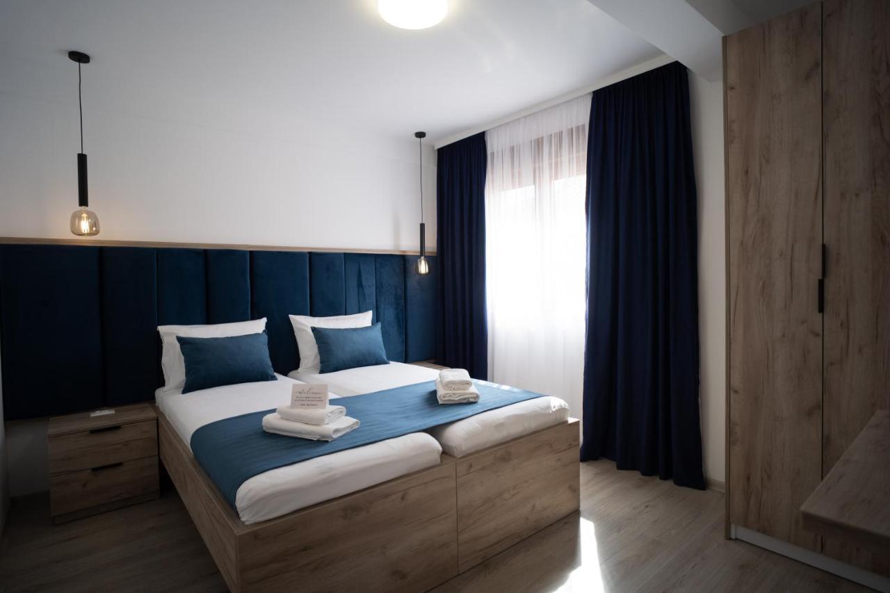 Apartments And Rooms Smile Mostar Exterior foto